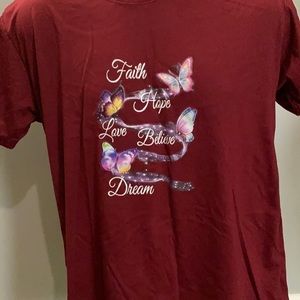 🔥 3/$10 Woman’s t shirt XL